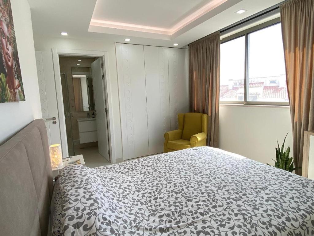 Modern Accomodation *